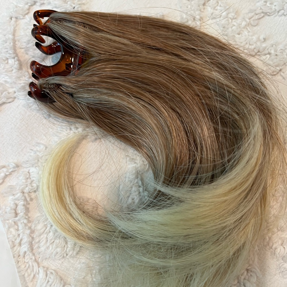 Brown and blond Ombre Ponytail Hair Extension